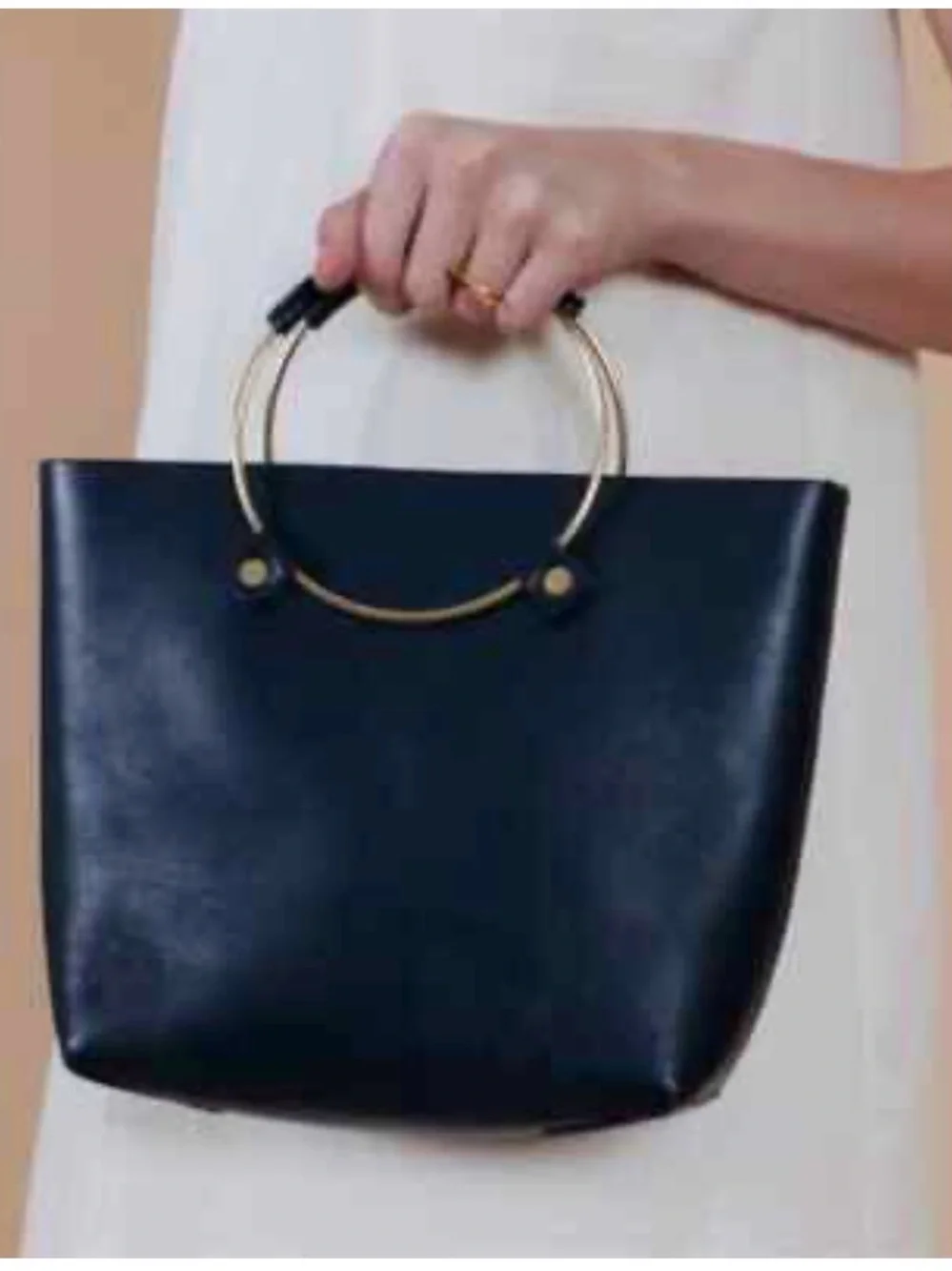 NWOT Tribe Alive Leather Handbag with Brass handles - Picture 1 of 6